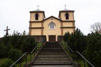Laiptais į Šv. Joakimo ir Onos bažnyčią
